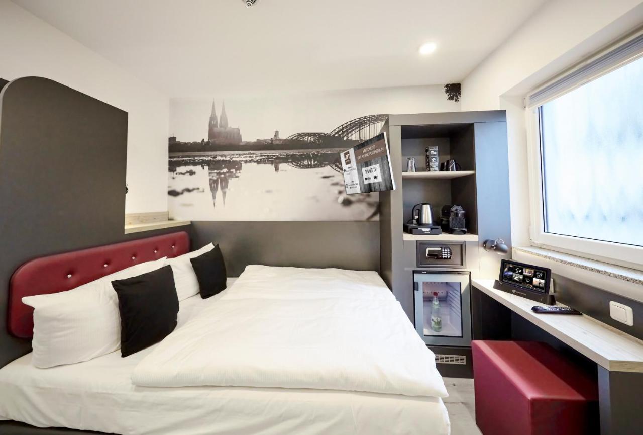 Loft Am Ring Hotel Кёльн Экстерьер фото