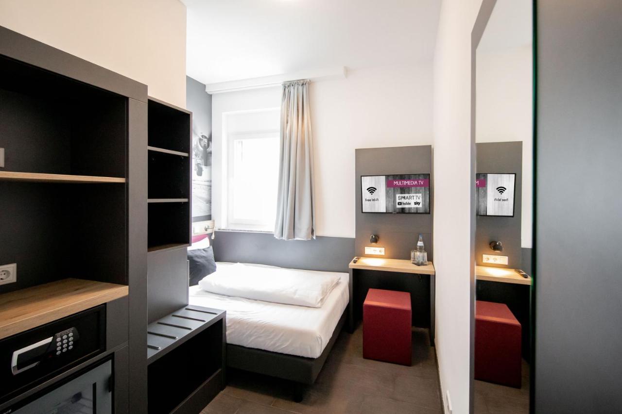 Loft Am Ring Hotel Кёльн Экстерьер фото